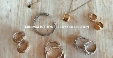 minimalist jewelry pieces